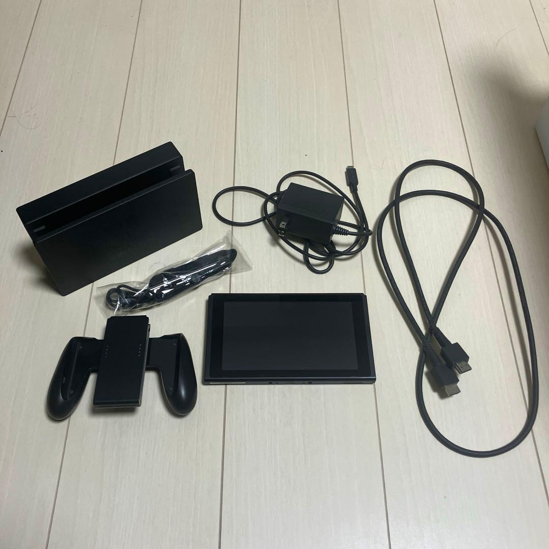Nintendo Switch本体＋付属品（※Joy-Conなし）　動作確認済み