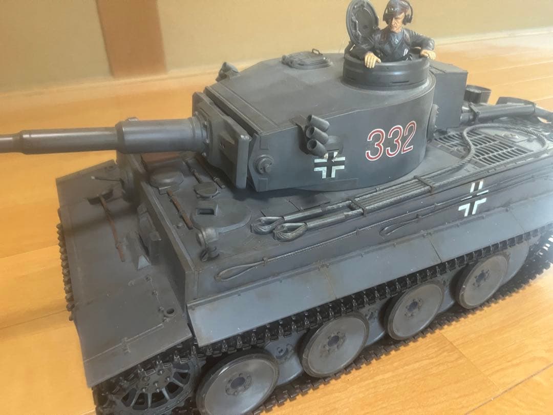 タミヤ16分の1フルオペレーションタイガー1