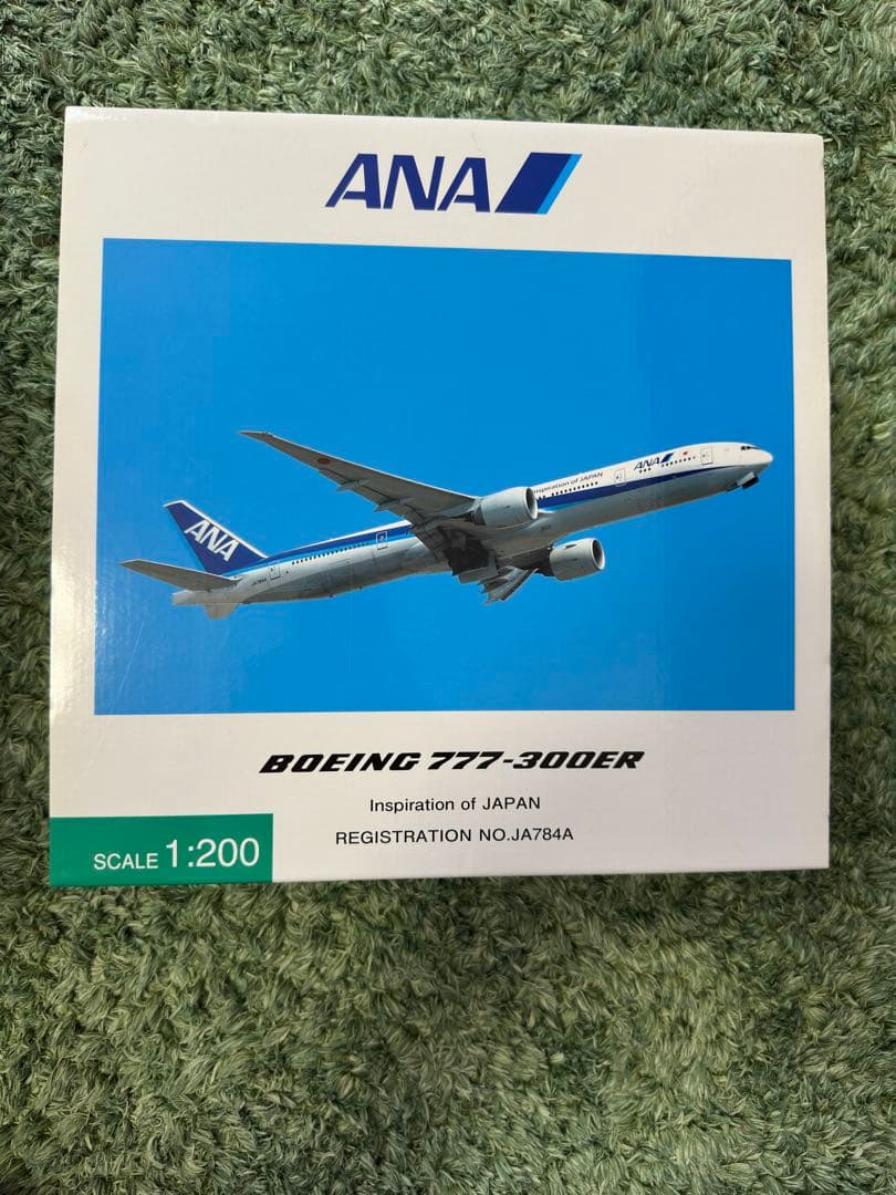 全日空商事　ANA 777-300ER 1/200 完成品