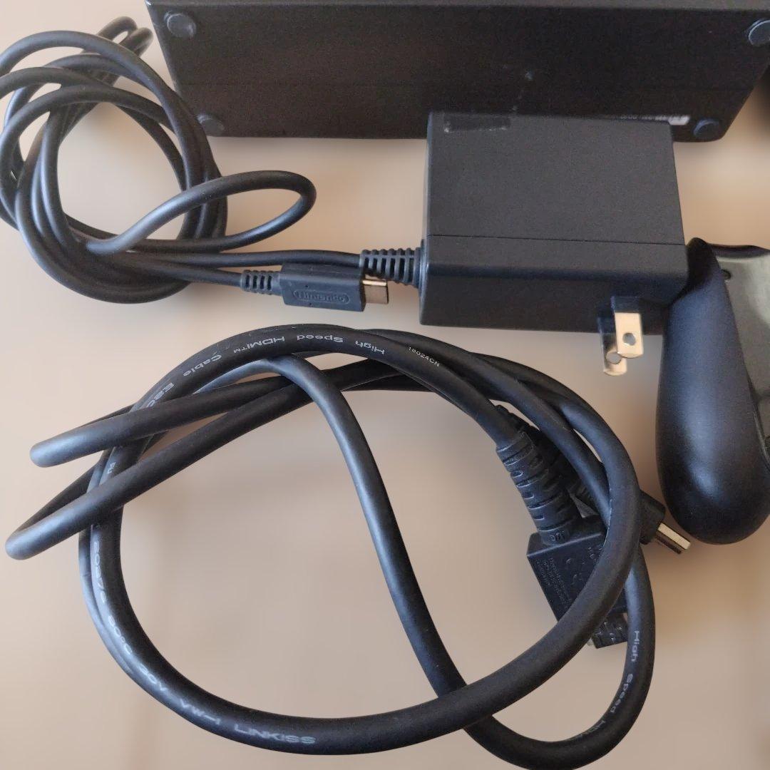 Nintendo Switch 本体　任天堂