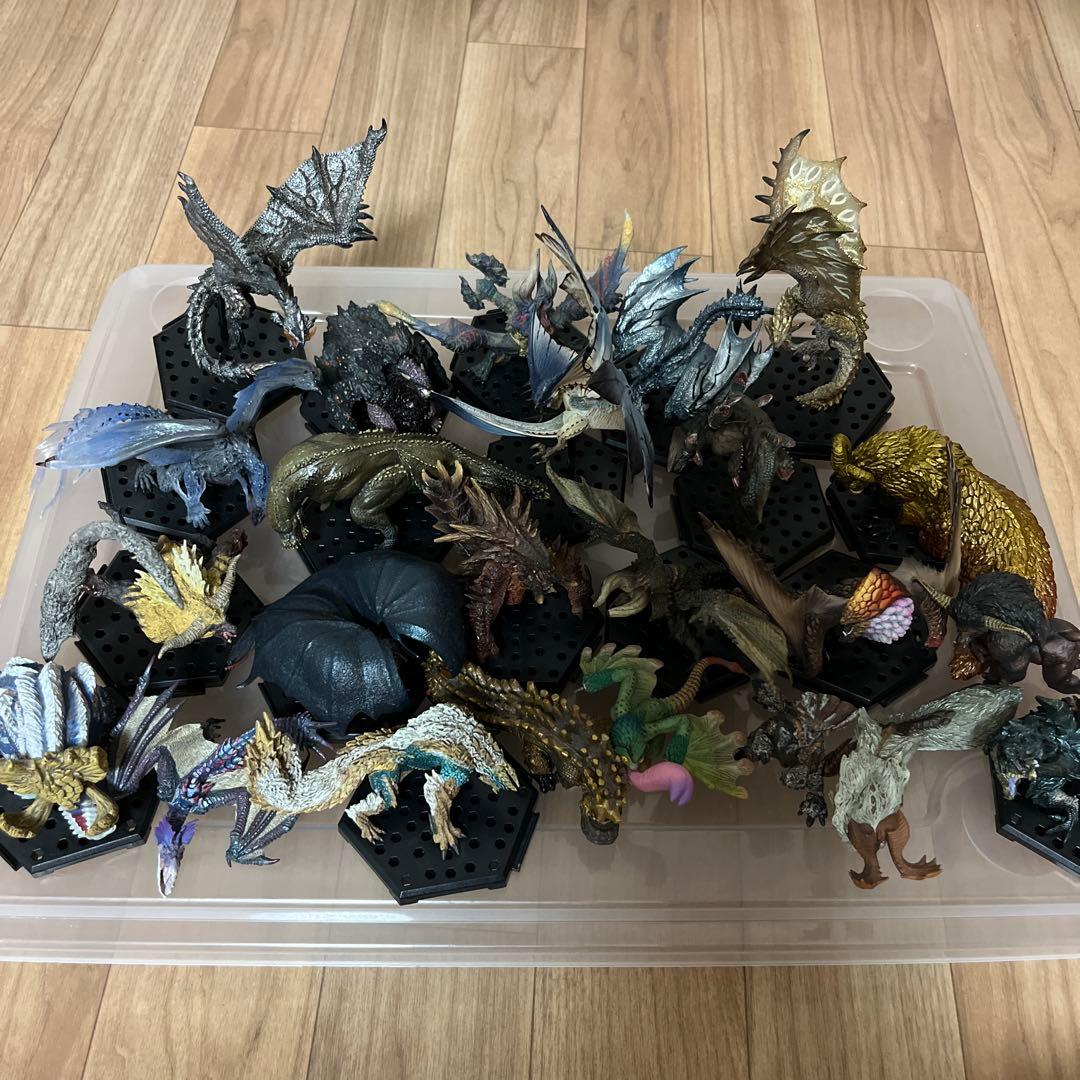 モンスターハンター カプコン フィギュア