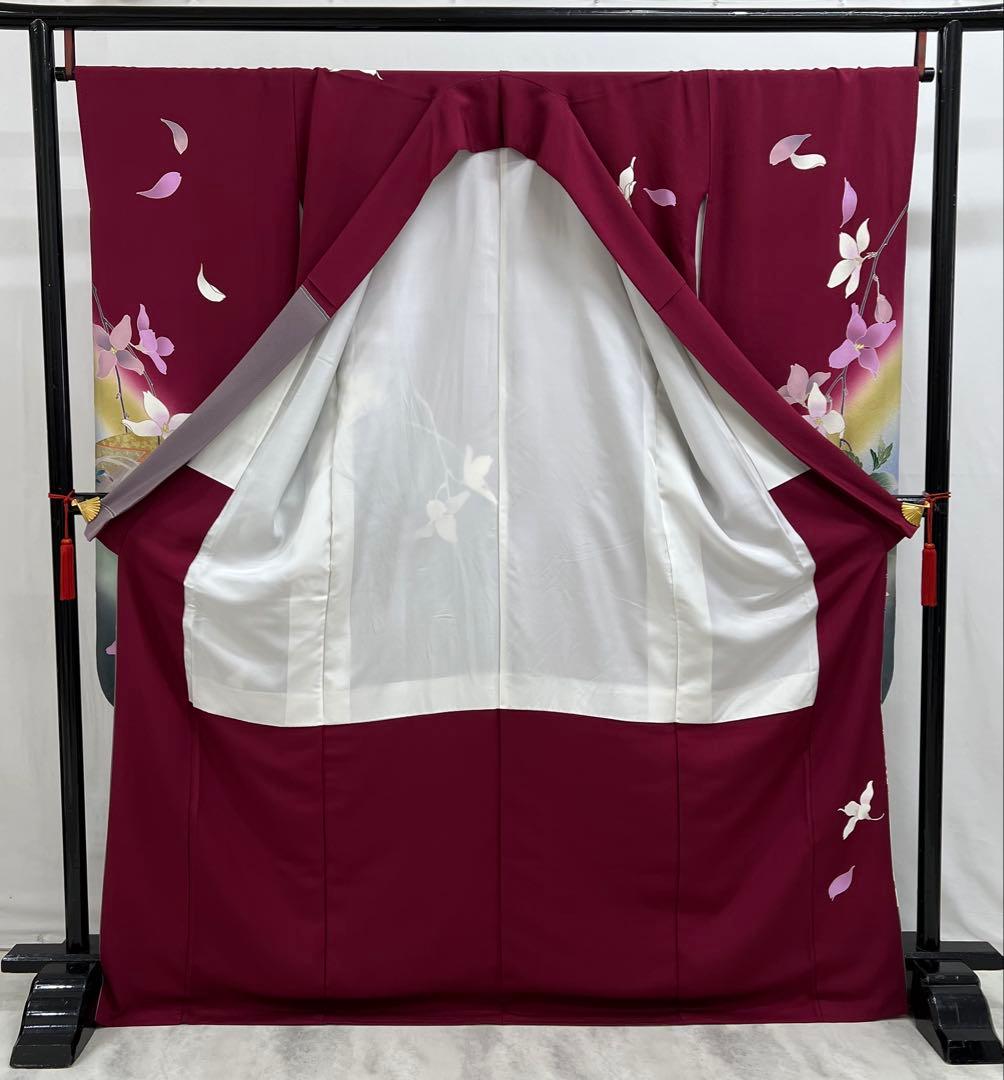 振り袖　フルセット　長襦袢付　赤　金彩加工　パールトーン　刺繍入り　522