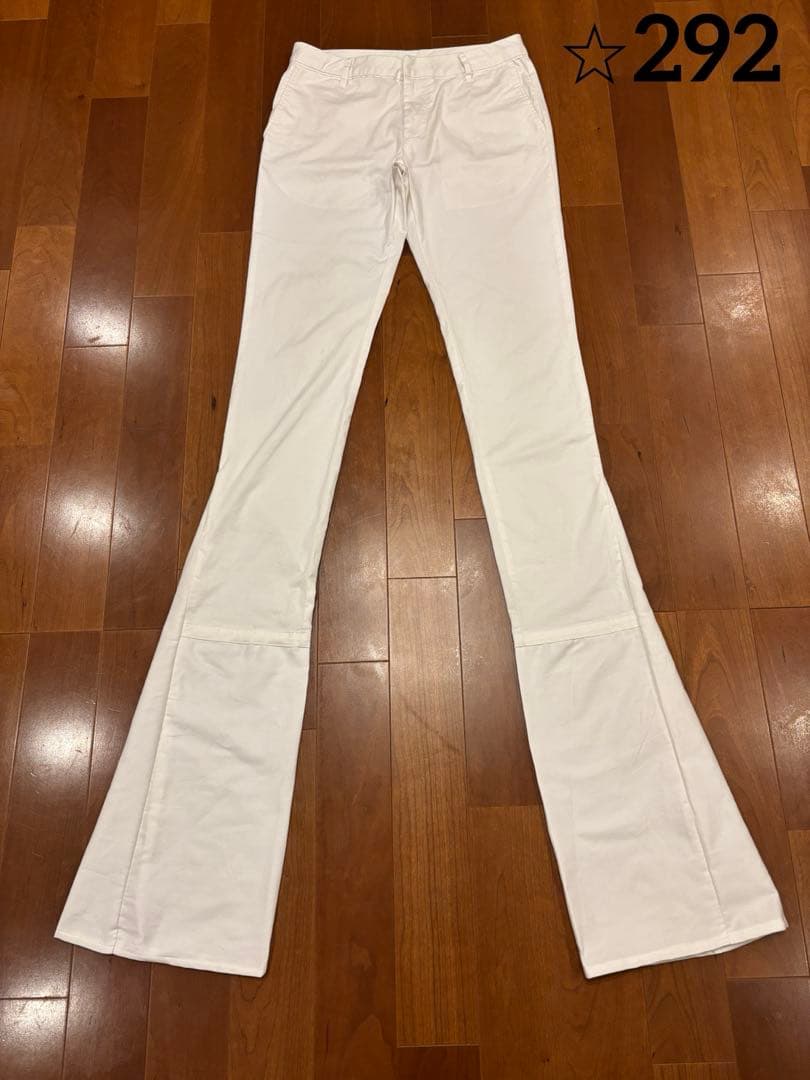 フレア　リメイク　ロングレングス　ブーツカット Y2K ベルボトム　ホワイト