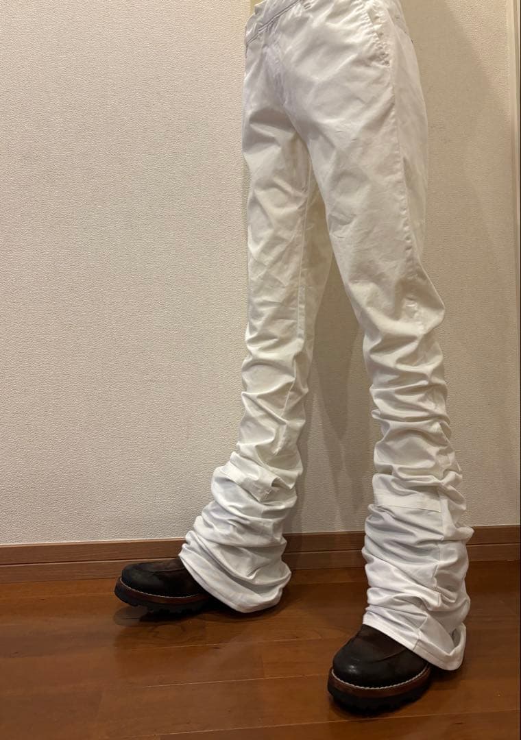 フレア　リメイク　ロングレングス　ブーツカット Y2K ベルボトム　ホワイト