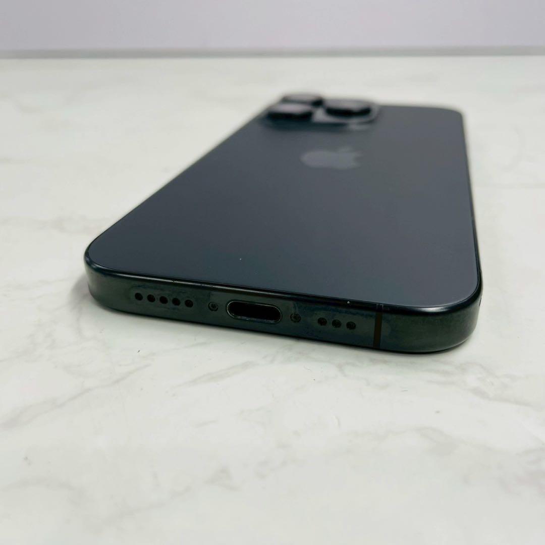 iPhone15 Pro 256GB ブラックチタニウム MTUC3J/A