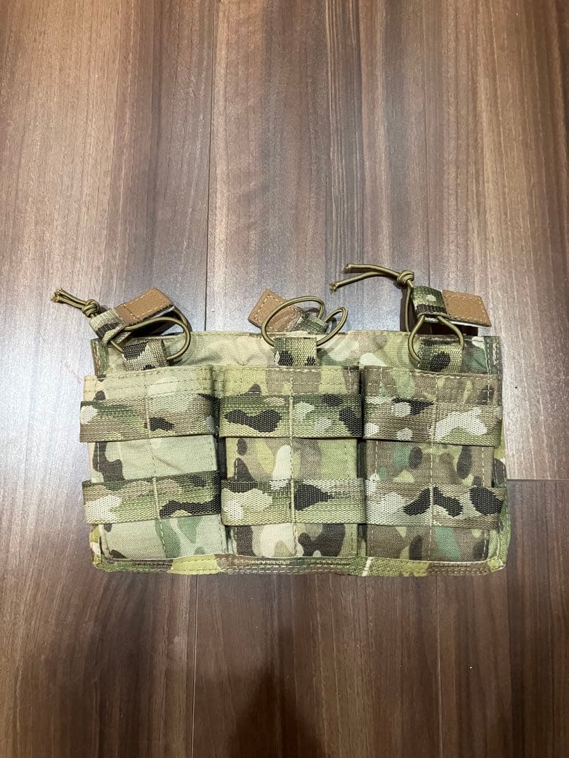 実物　ATS トリプル M4 マガジンポーチ マルチカム