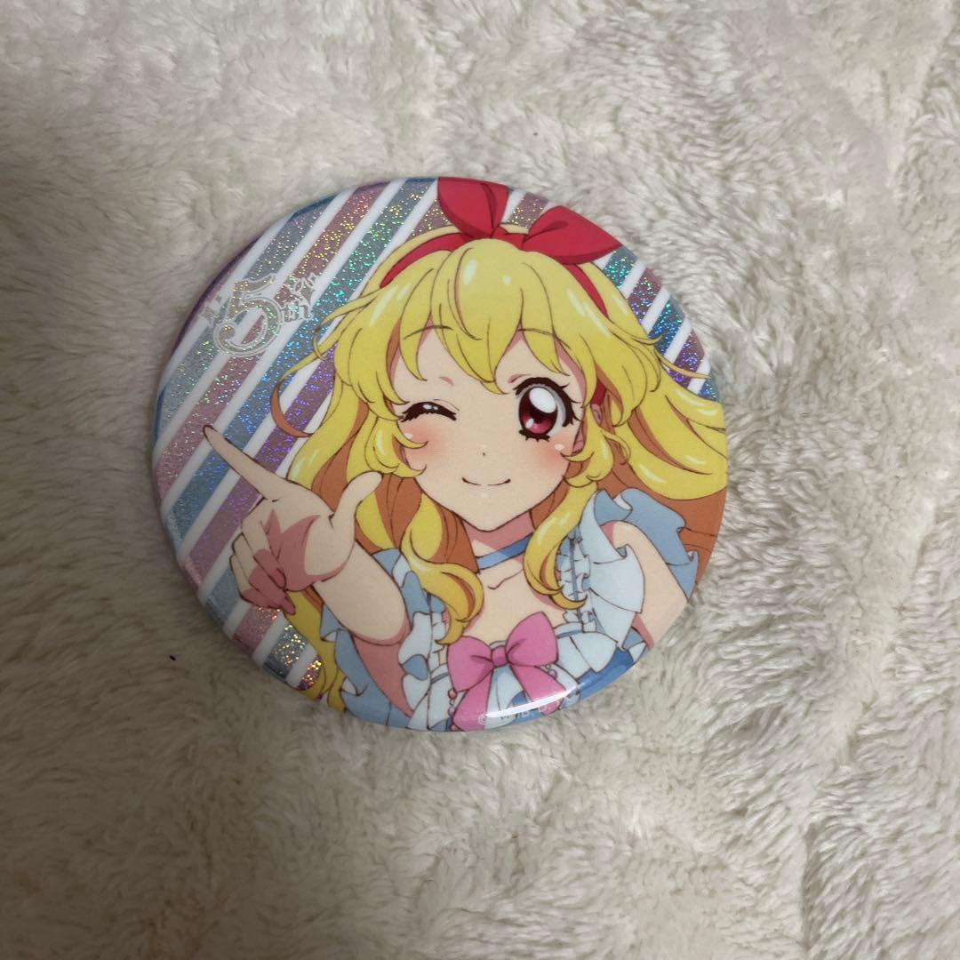 アイカツ 5thフェス　グリッター缶バッジ 星宮いちご