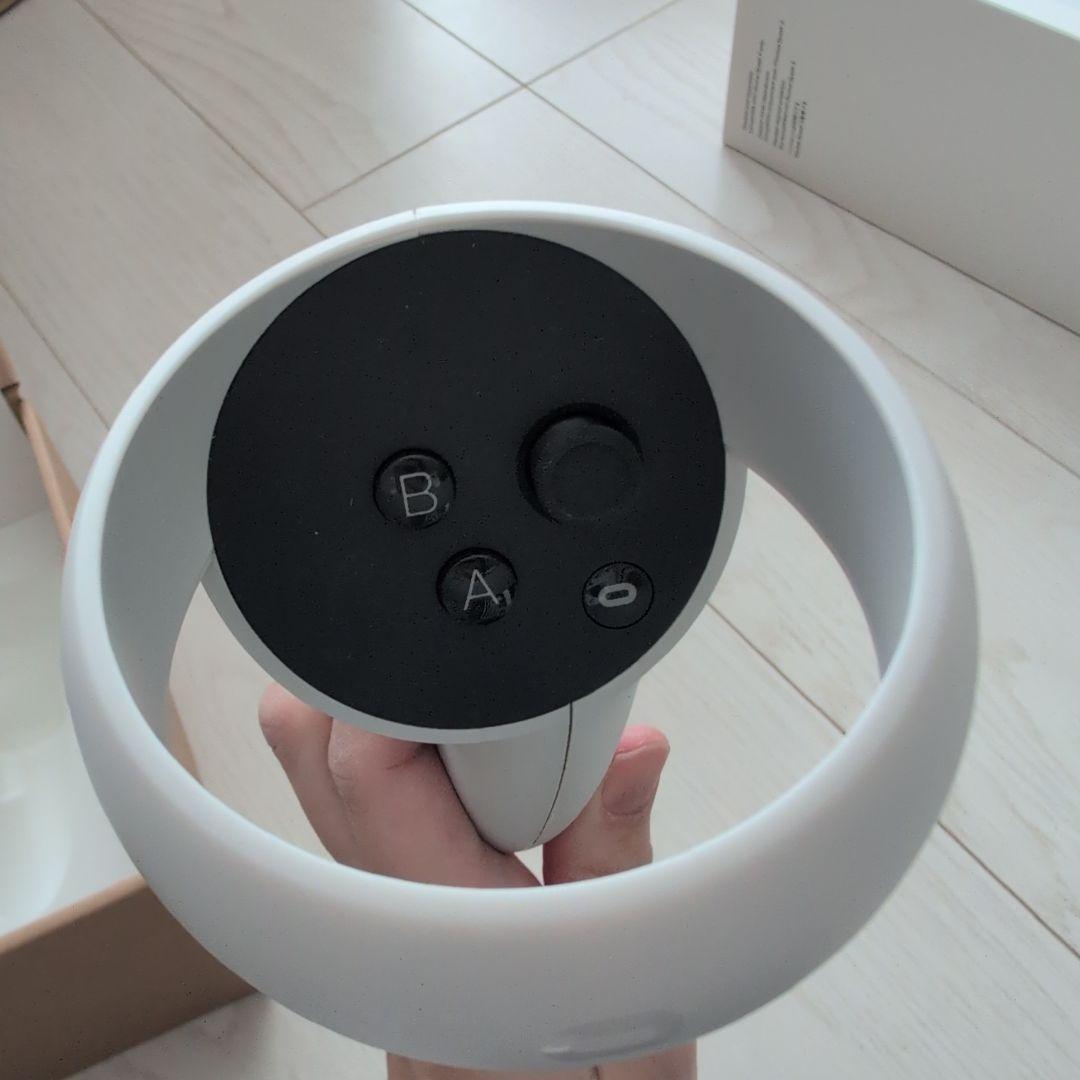 スマホアクセサリー  QUEST 2 128GB + Elite Strap