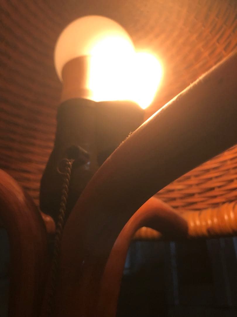 アジアン♦️オリエンタル♦️高級ラタン照明♦️卓上ライト♦️2段階の明るさ♦️送料込