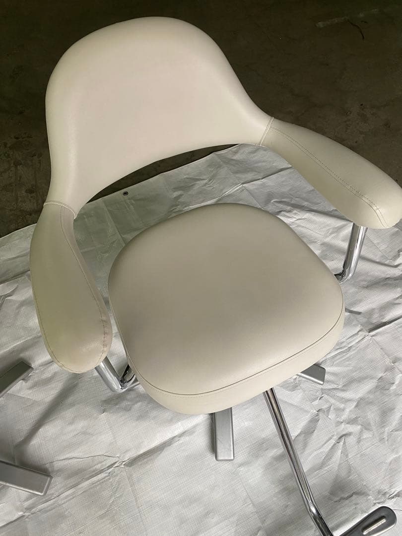 スタイリングチェア　美容室　椅子　セット椅子　カットチェア
