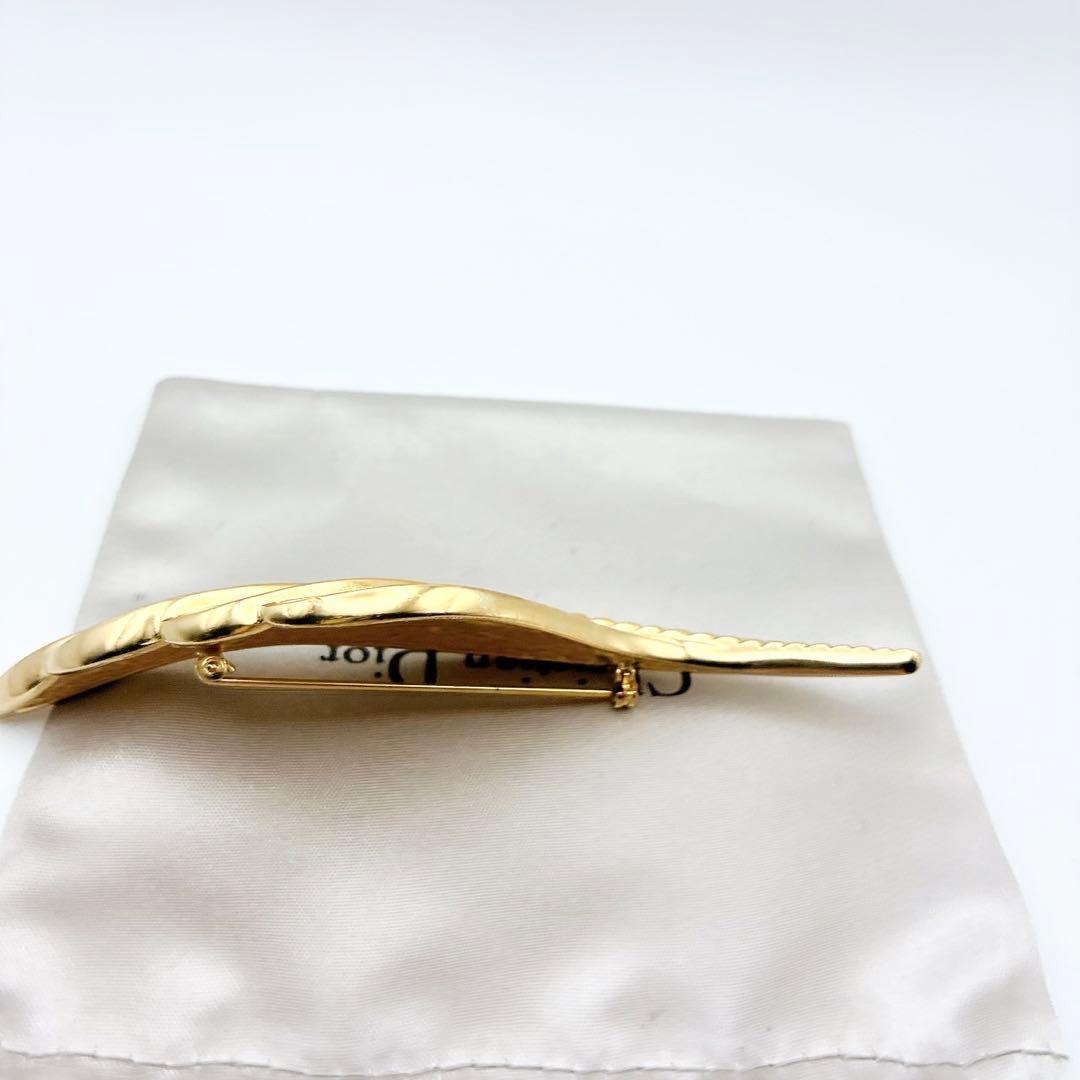 2950-1 極美品✨Dior　ブローチ　CD　ロゴ　希少　刻印