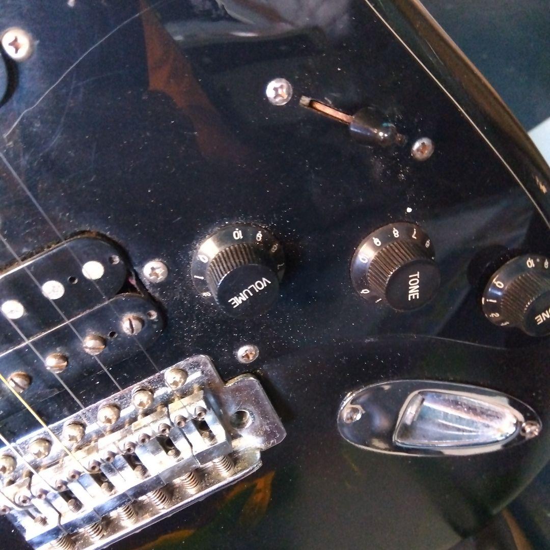 ブラック ストラトキャスタータイプ ジャンク値下げ！