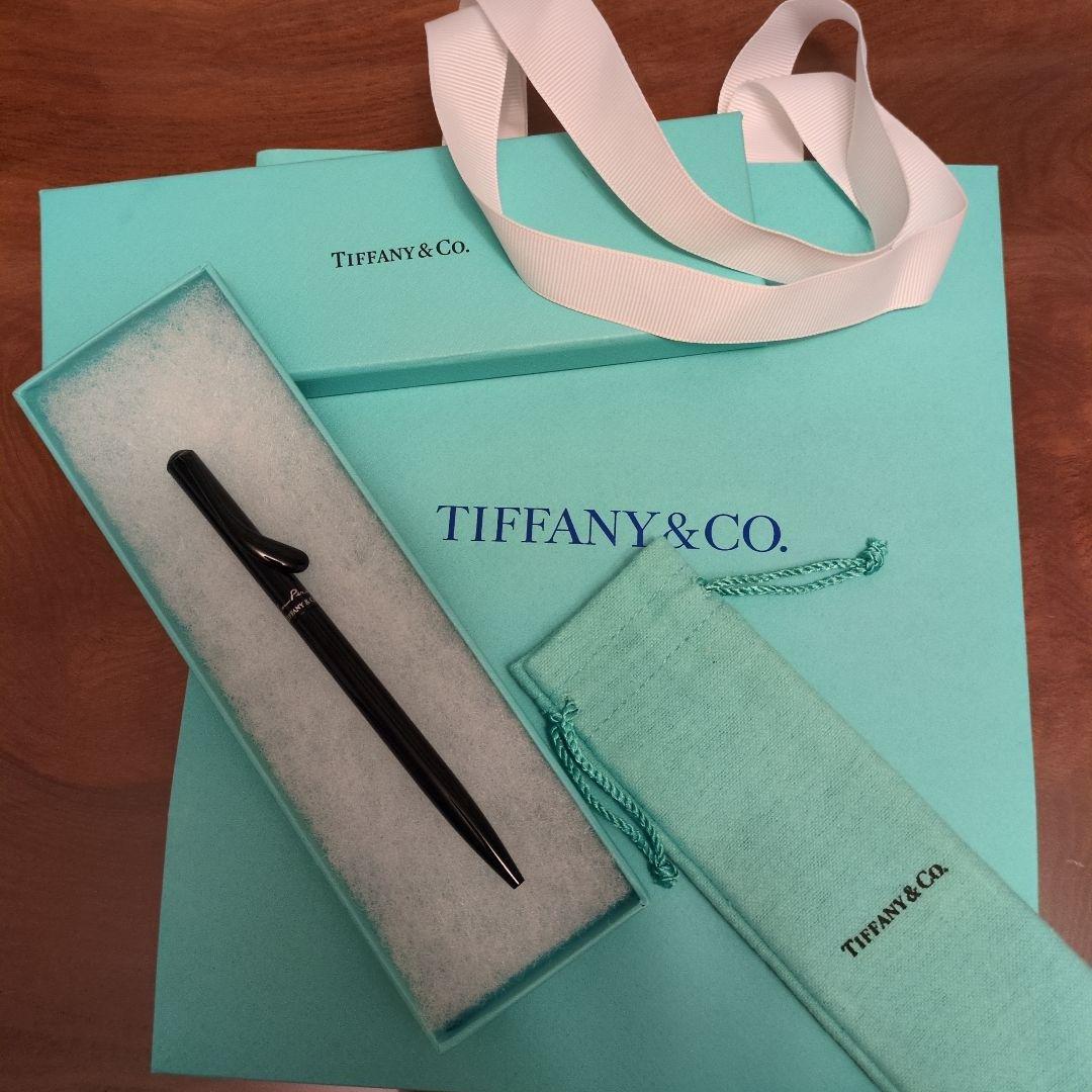 Tiffany & Co. 黒ボールペン 専用ケース付き