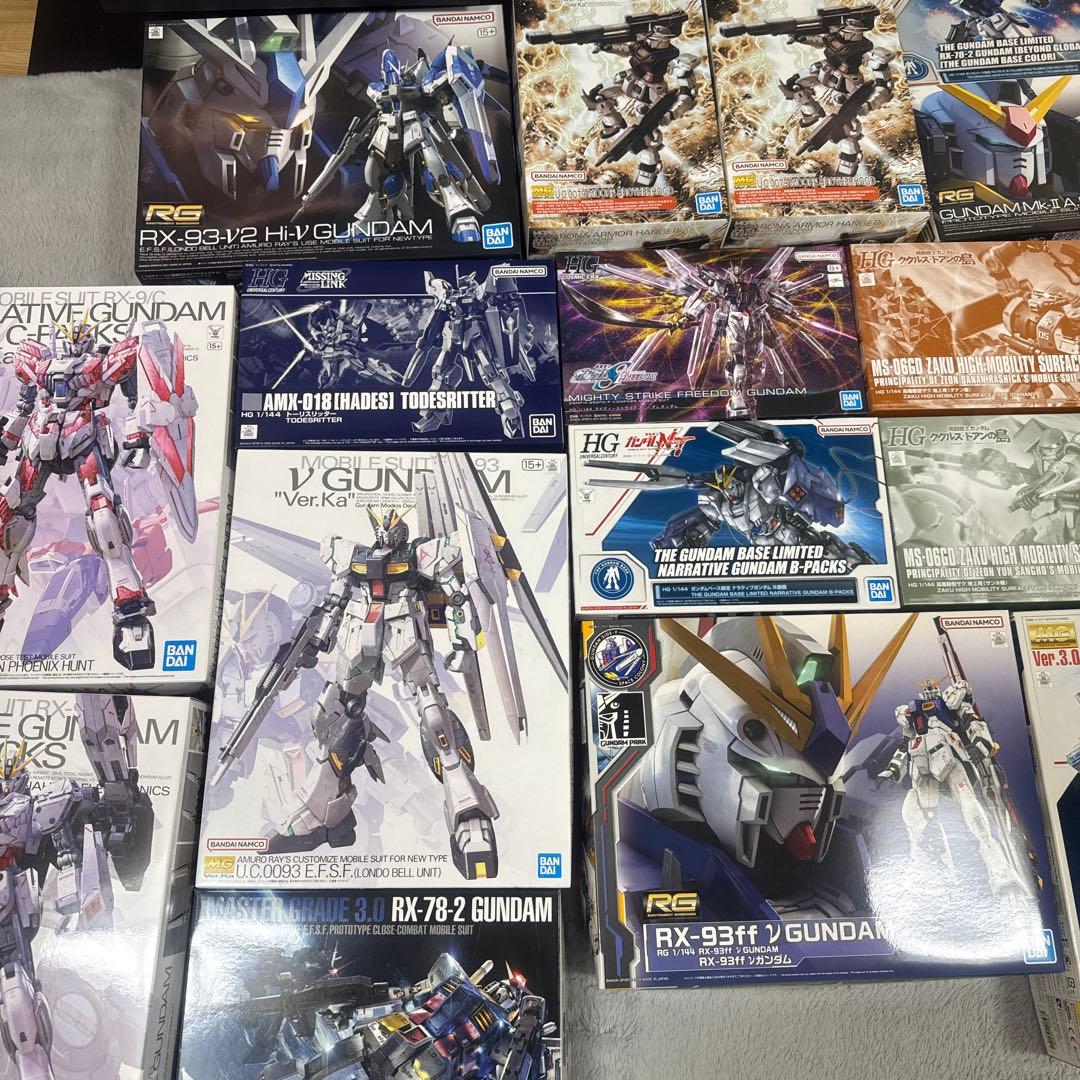 ガンプラセット バンダイ RX-78-2 ナラティブガンダムなど