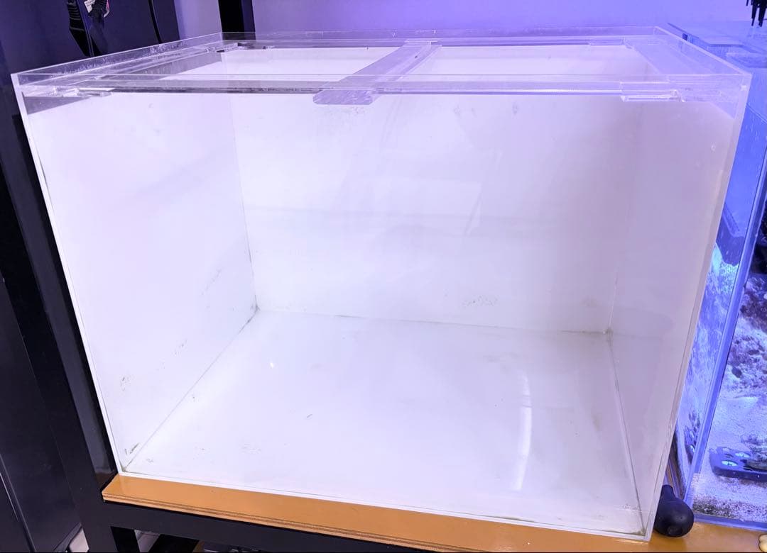 アクリル水槽 600×450×450 maya