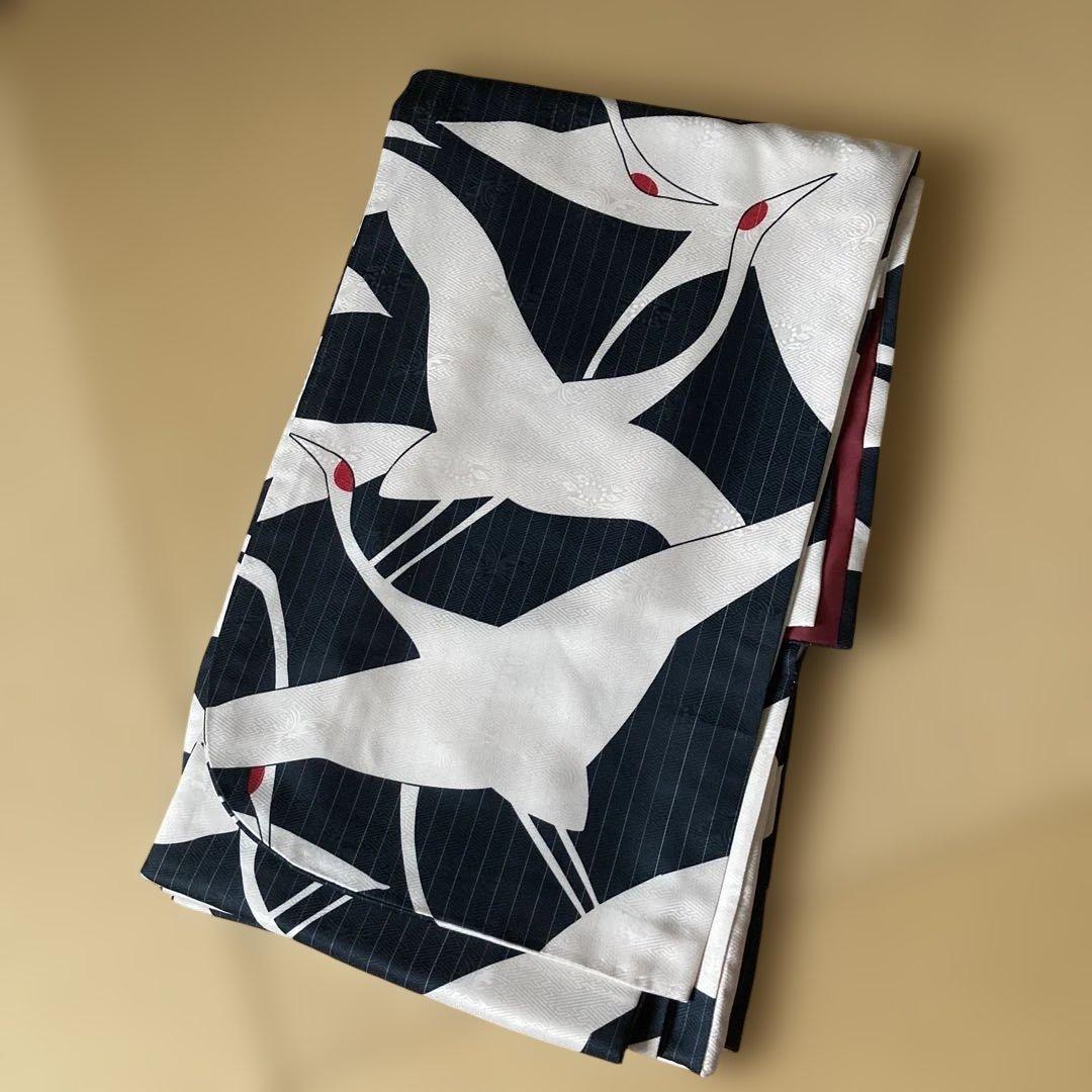 振袖 鶴デザイン 白地 黒縞