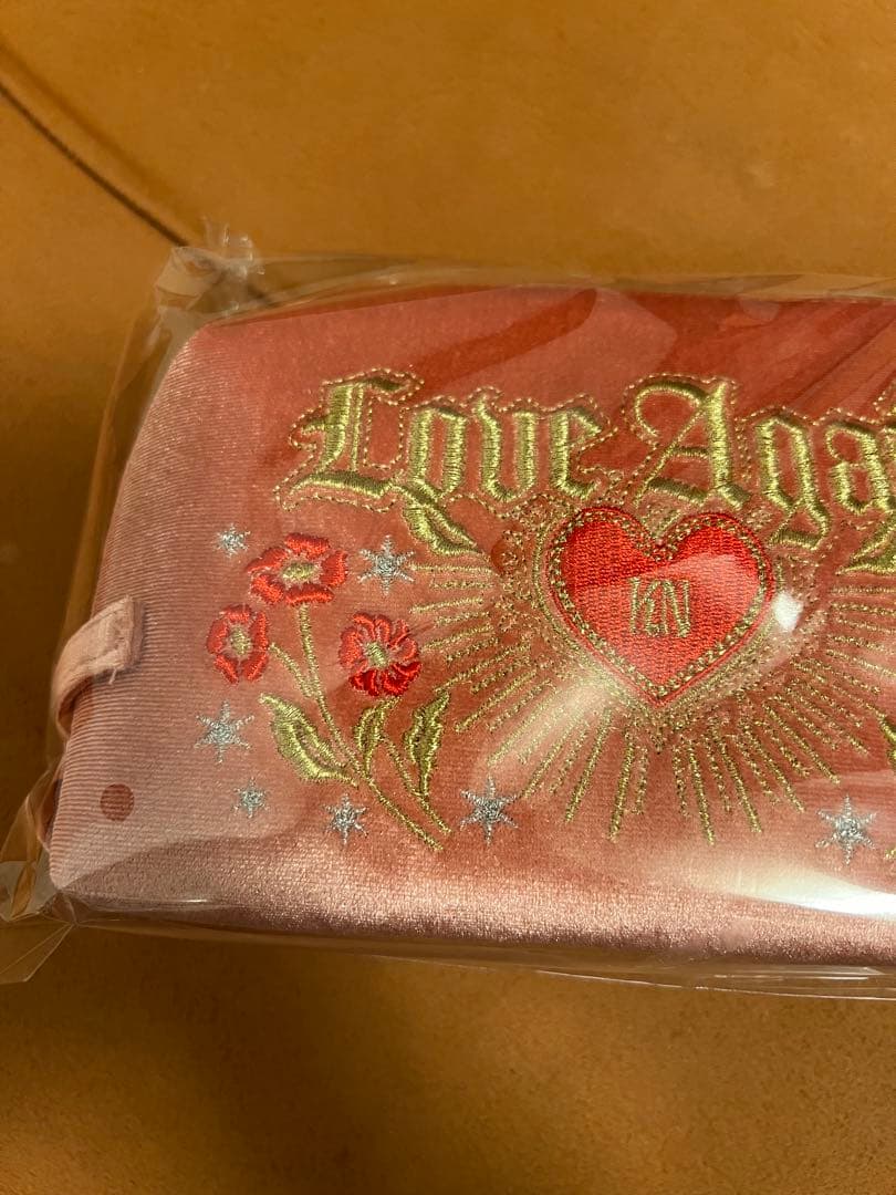 西野カナ　コンサート　ライブ　グッズ　2024 Love Again ポーチ