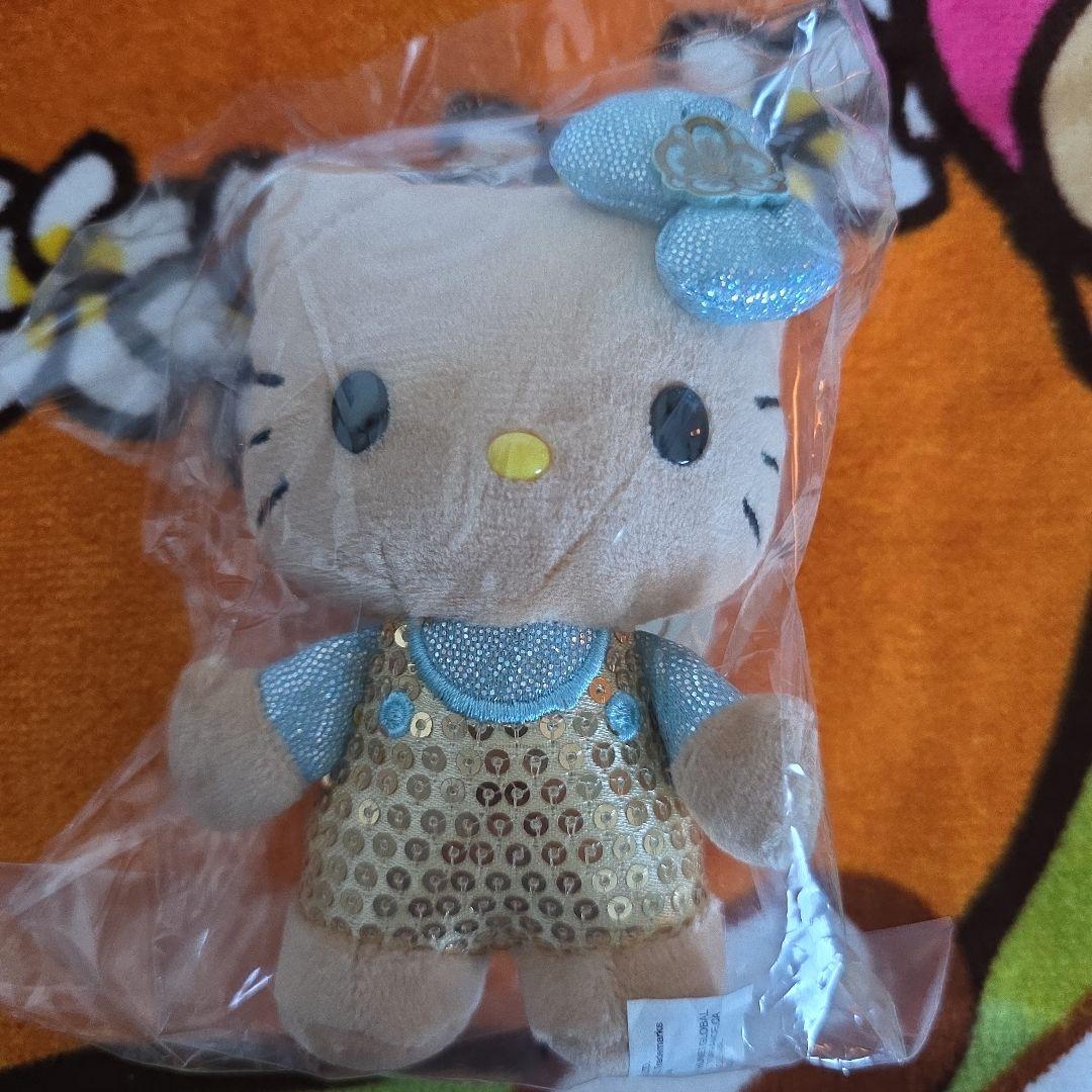 カハラ キティ 1月発売 キーホルダー ハワイ限定