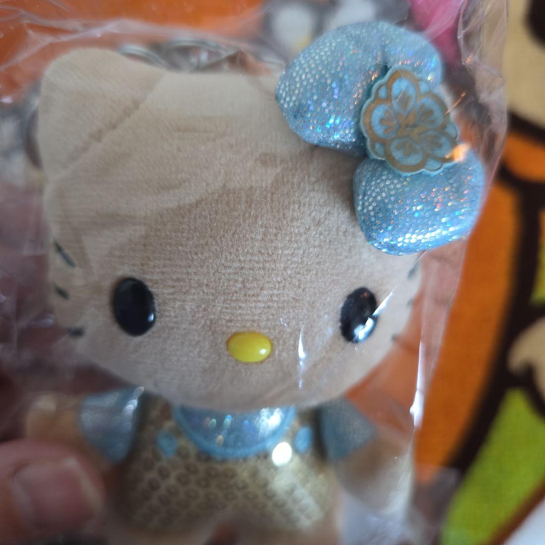 カハラ キティ 1月発売 キーホルダー ハワイ限定