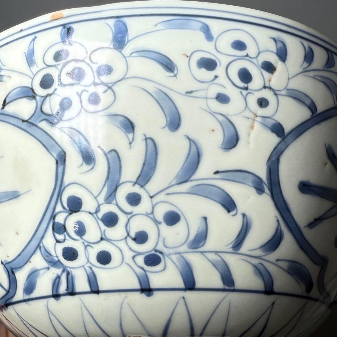 古伊万里　染付牡丹唐草文鉢　1600年代後半　薄造　上品な呉須　器を楽しむ