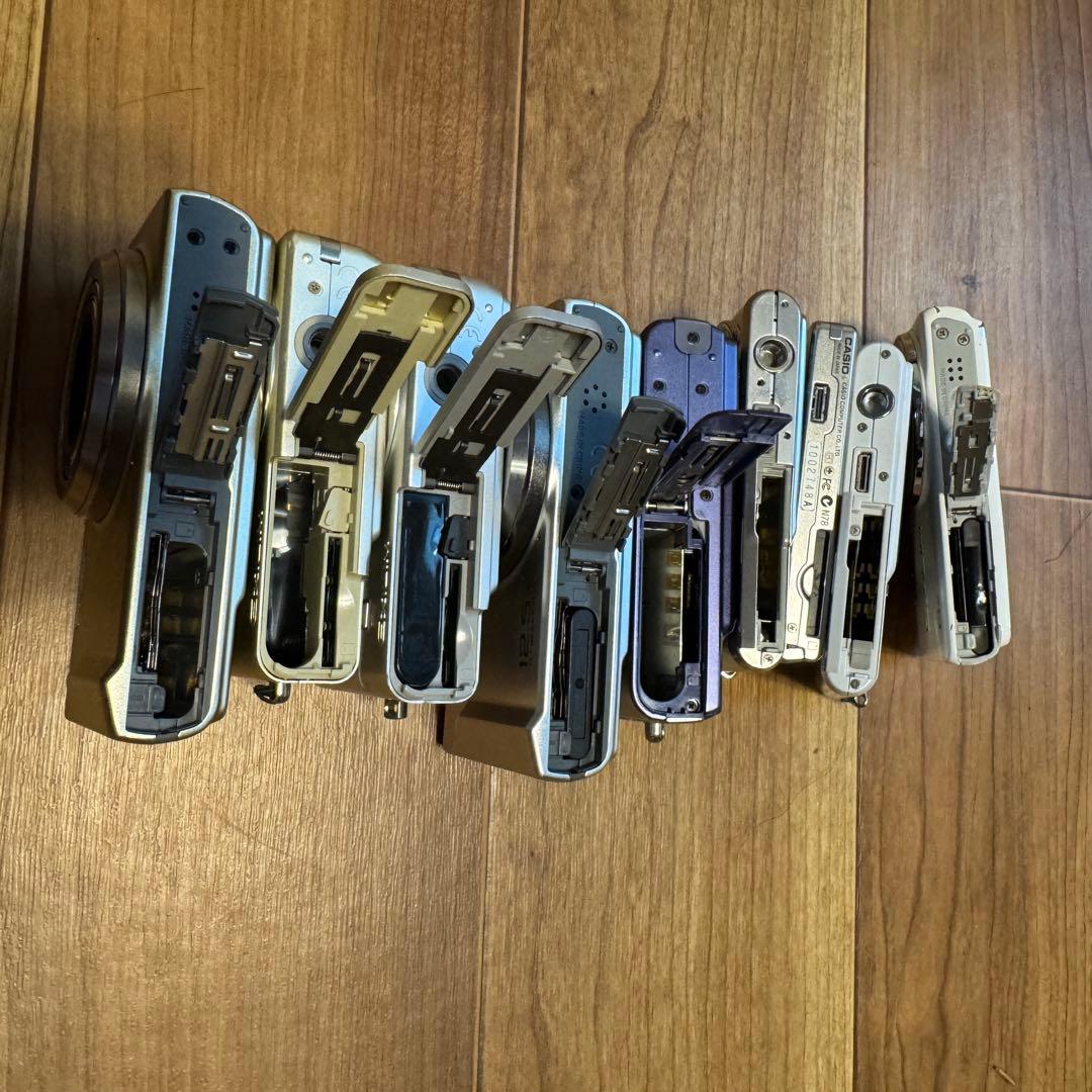 d*9様 ジャンク16台セット CASIO EXILIM デジタルカメラ