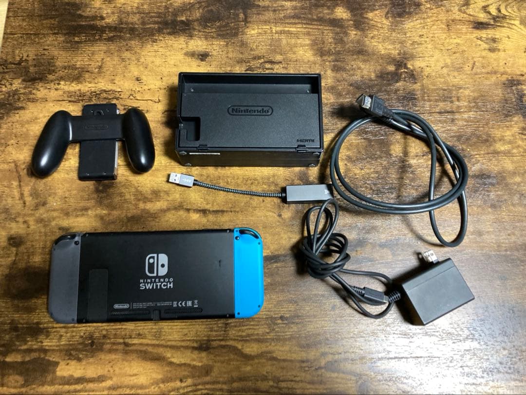 Nintendo switch ニンテンドースイッチ 本体 ＋周辺機器