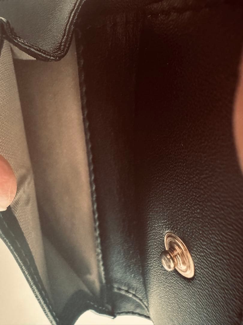 MIU MIU ブラック 二つ折り財布