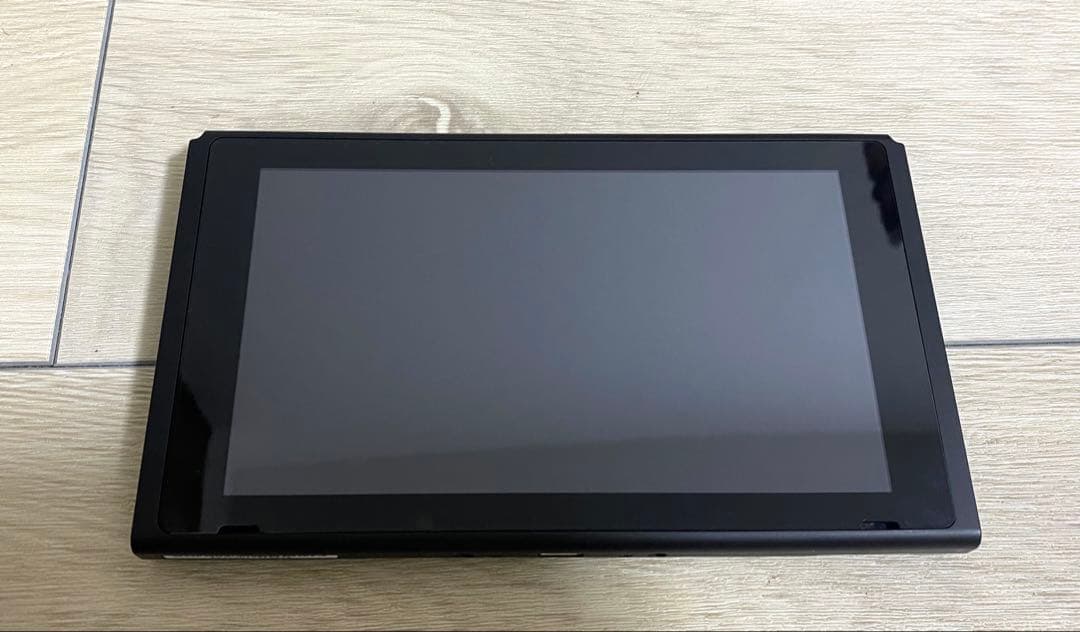 【美品】Nintendo Switch 本体 + 付属品