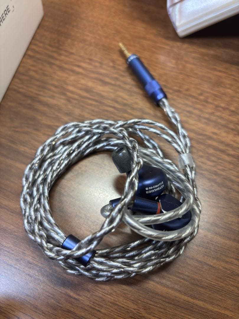 LETSHUOER S12 Pro 有線イヤホン Hi-Res Audio