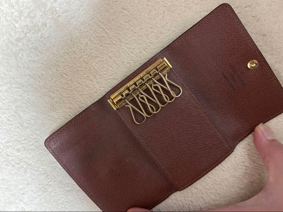 ルイヴィトンキーケース