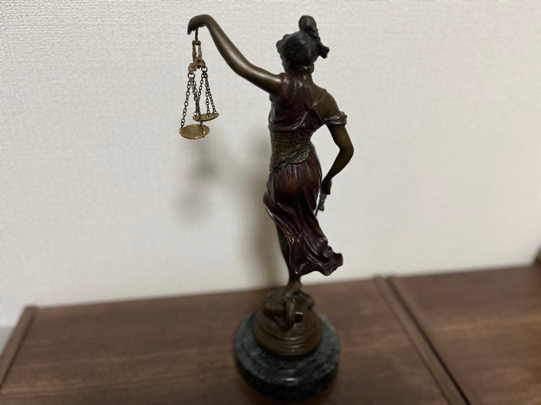 【ブロンズ製】正義の女神 テミス 像(彫刻家A・メイヤーの刻印あり)