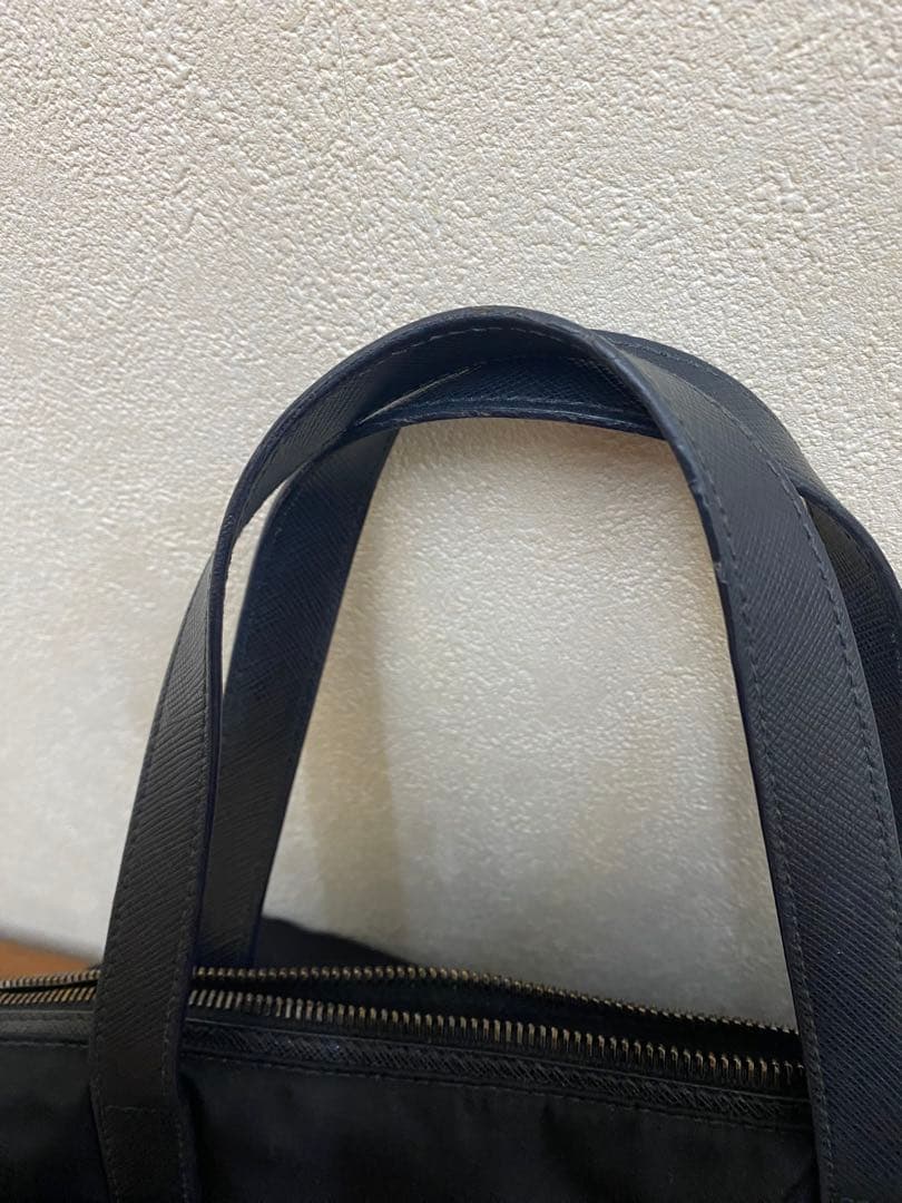 プラダ トートバッグ 2way サフィアーノ　ナイロン 黒