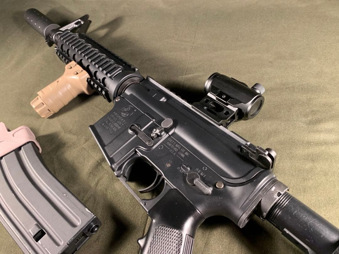 次世代電動ガン　M4 CQBR ブラック　東京マルイ　充電器等付属