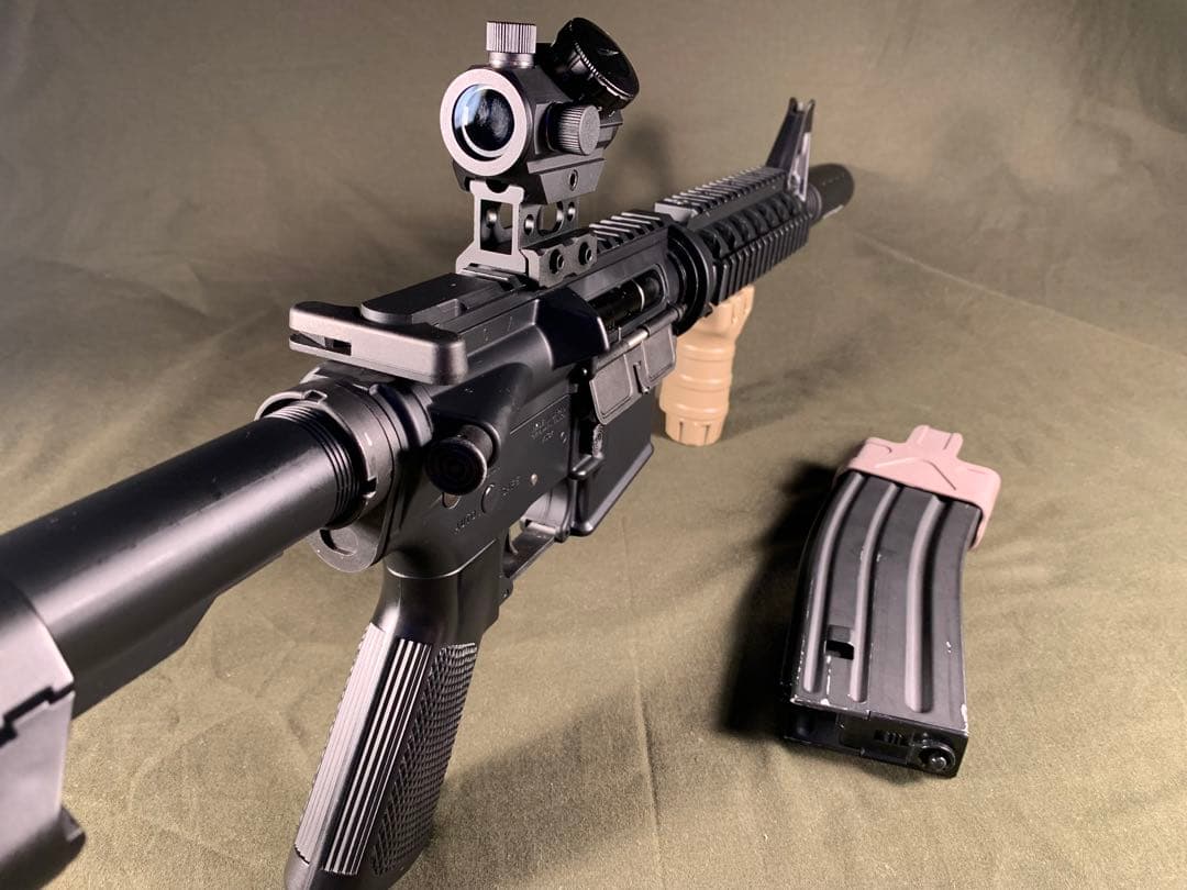 次世代電動ガン　M4 CQBR ブラック　東京マルイ　充電器等付属