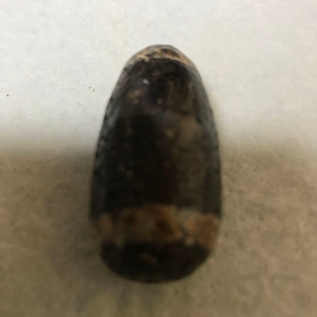 超激レア珍品‼︎ 古代老礦石　龍紋　たまご型閃電五眼天珠　フジヤマ