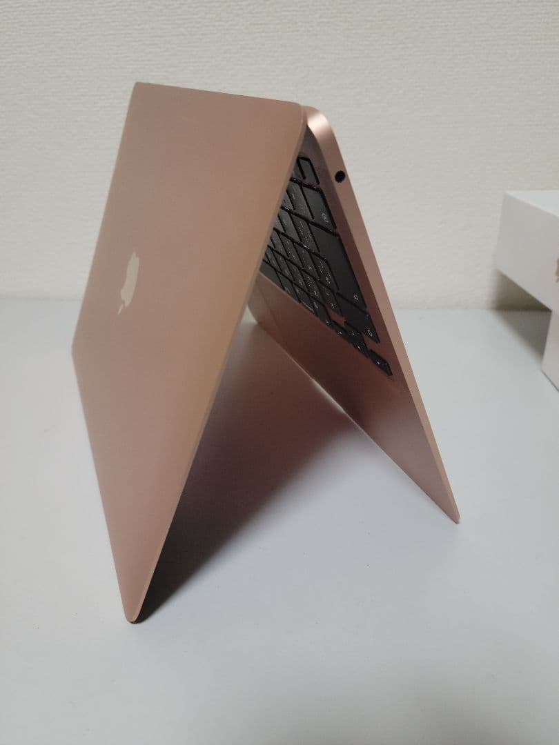 美品 Macbook Air 2020 M1/8GB/256GB バッテリー正常