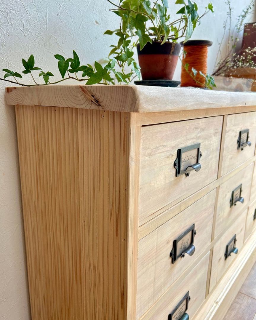 国産ひのき使用　オシャレ取手9杯チェスト