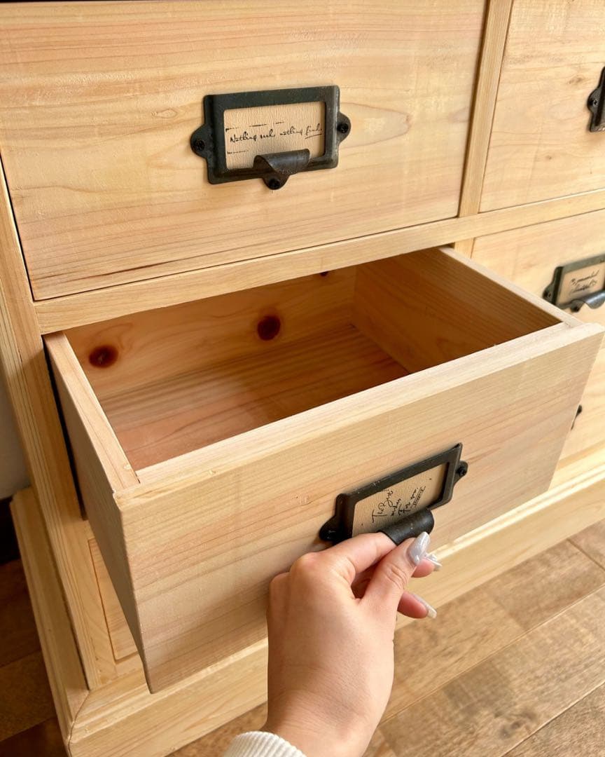 国産ひのき使用　オシャレ取手9杯チェスト