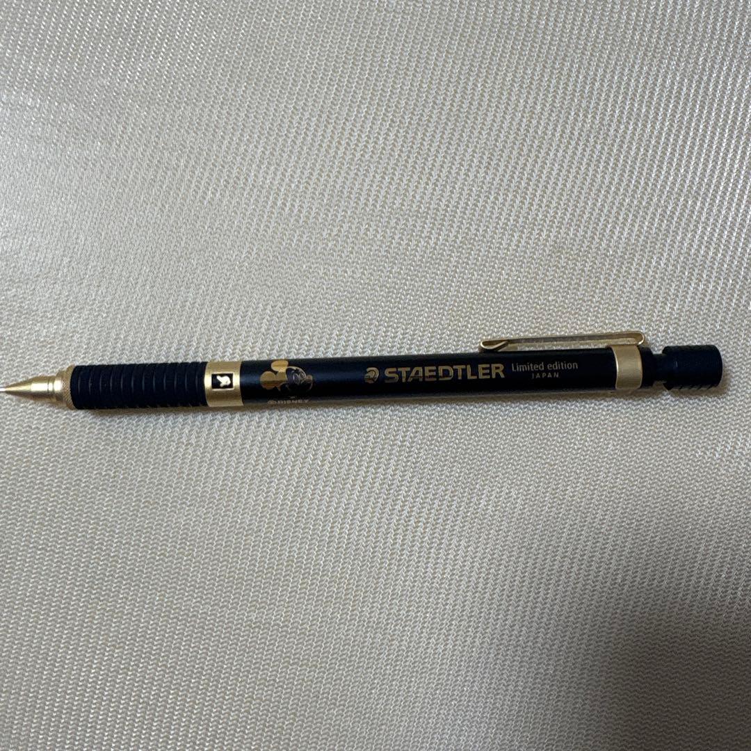ステッドラー 0.5 ディズニーコラボ 限定1万本 赤 黒 2本