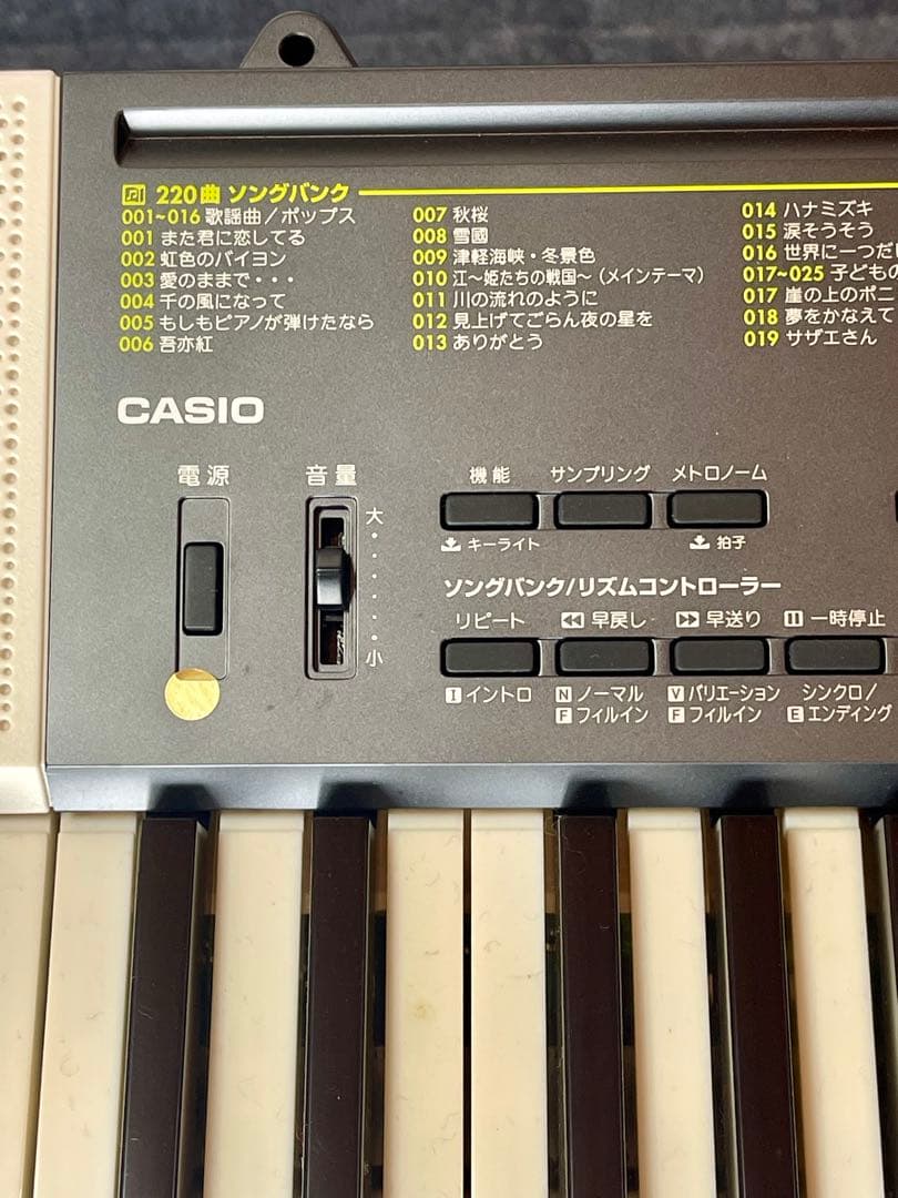 CASIO HIKARI 61鍵 電子キーボード