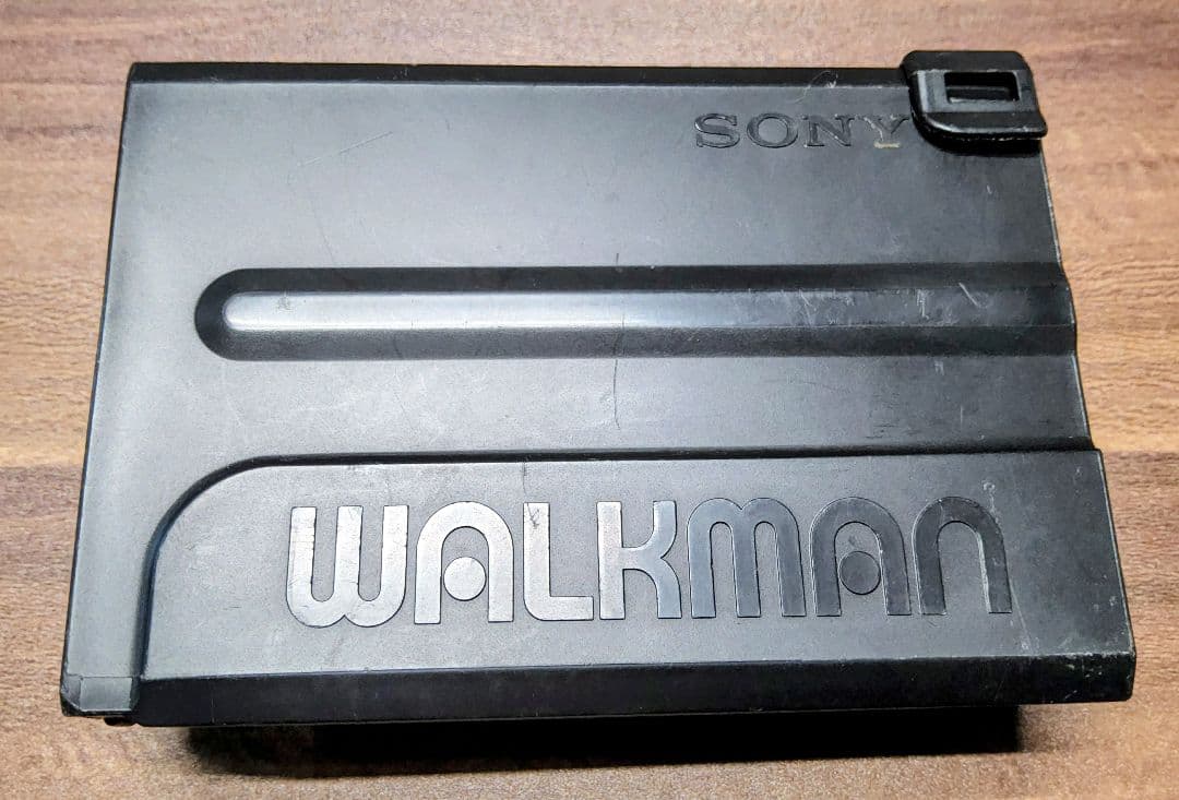 【超極美品 超レア！】SONY ウォークマン WM-501 レッド ジャンク