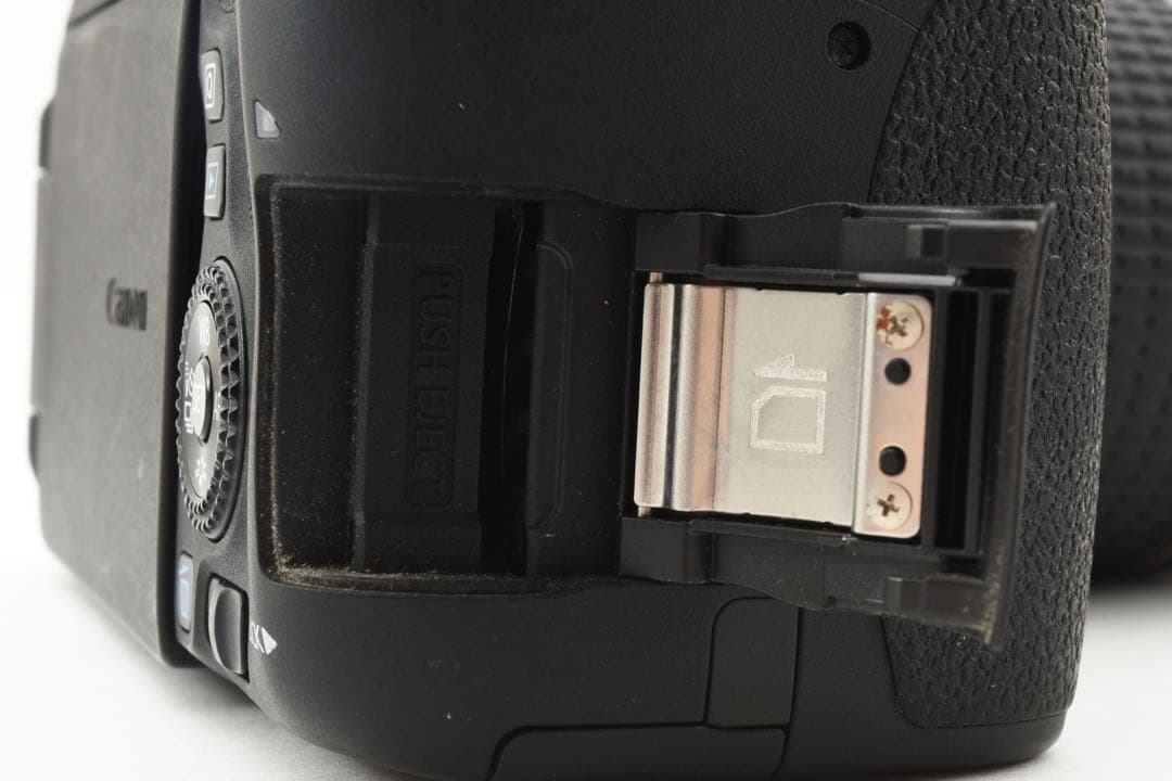 一眼レフカメラCanon EOS 8000D 標準レンズセット/EF 28-80