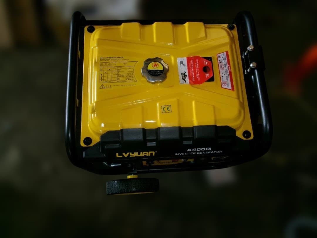LVYUAN A4000i インバーター発電機【故障品】