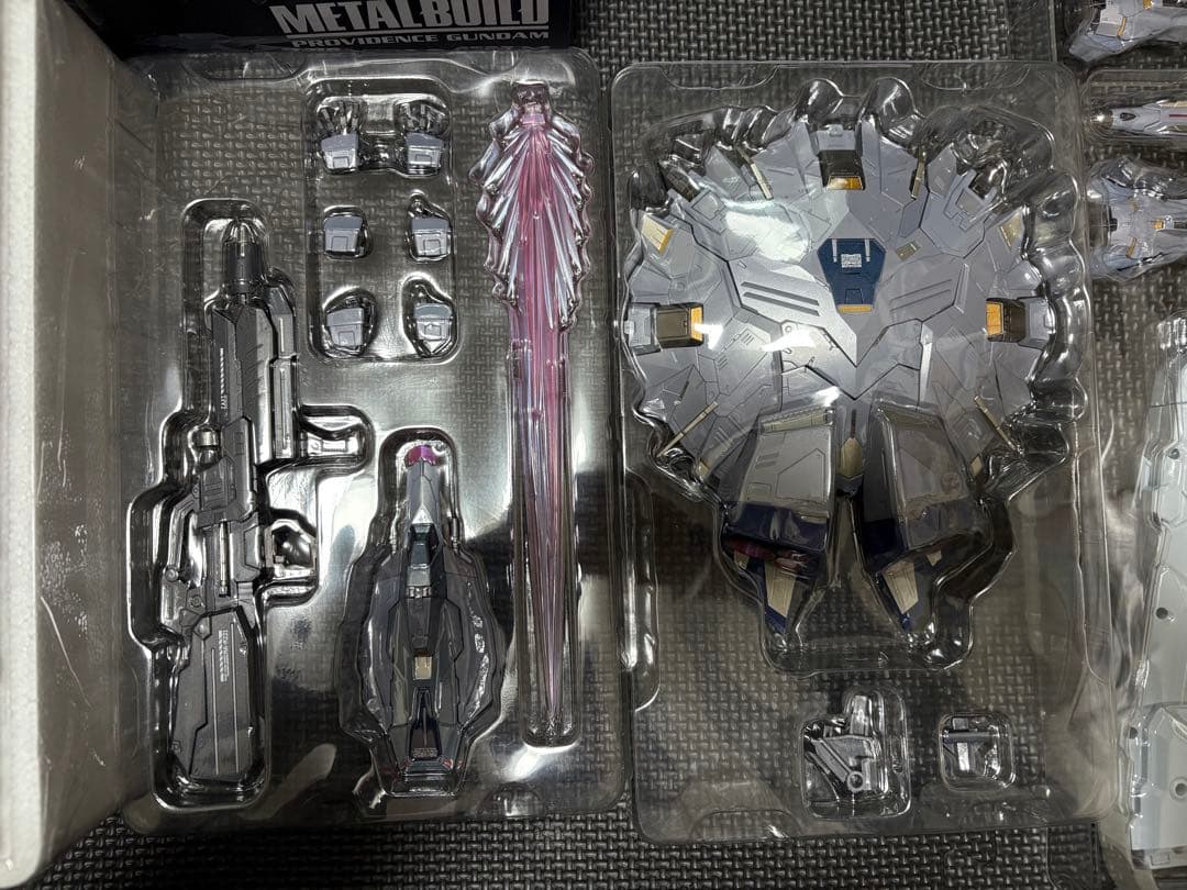 【LBUILD 】プロヴィデンスガンダム【メタルビルド】