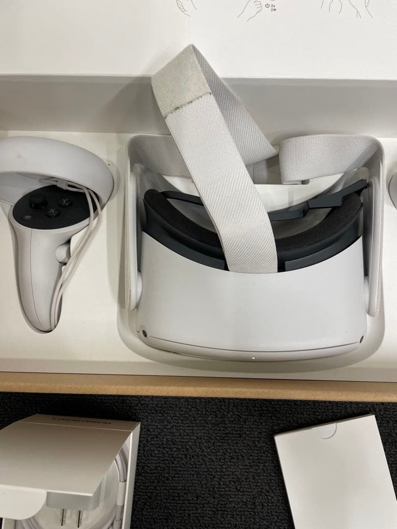 quest2 128GB ヘッドセット ホワイト コントローラー2個付き