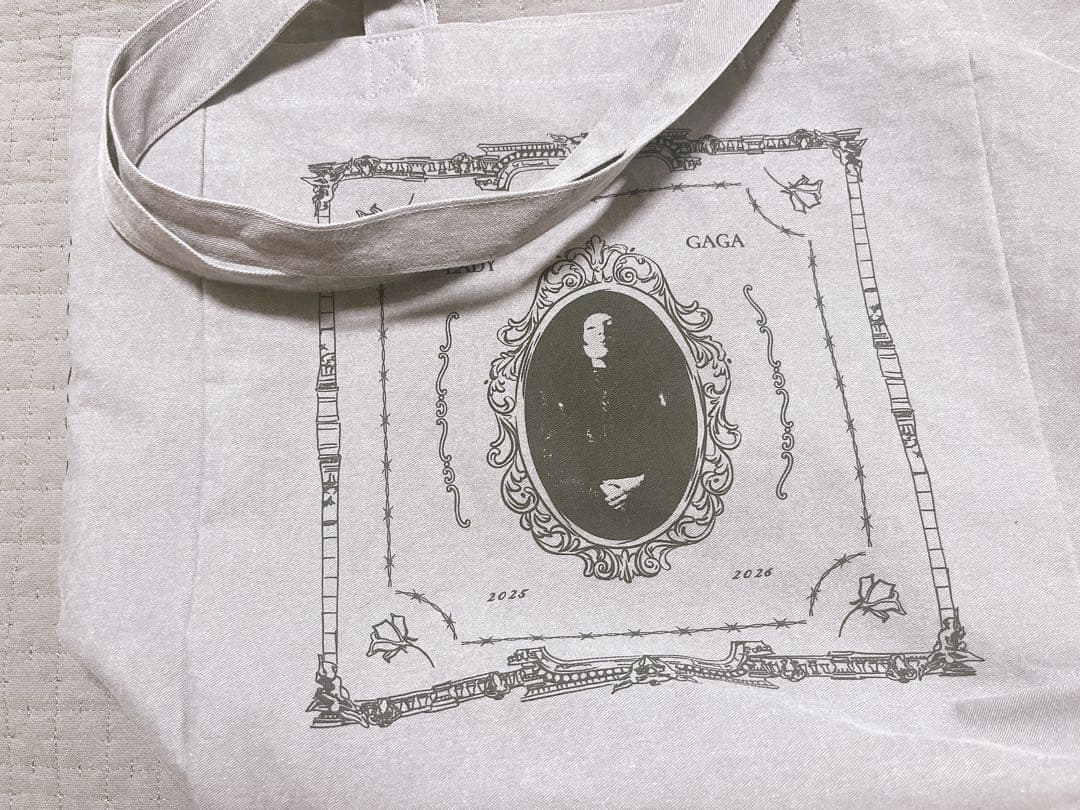 LADYGAGA THE MAYHEM BALL トートバッグ　レディーガガ