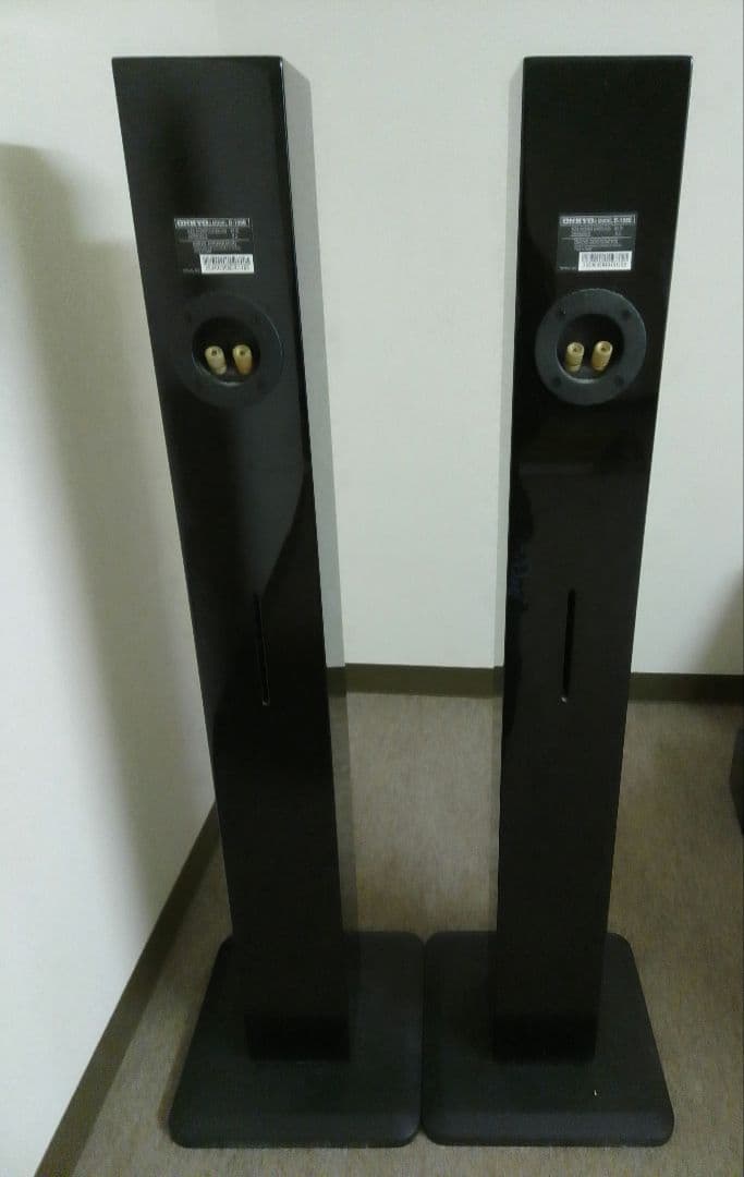 ONKYO オンキョー トールボーイスピーカー D108E ピアノブラック