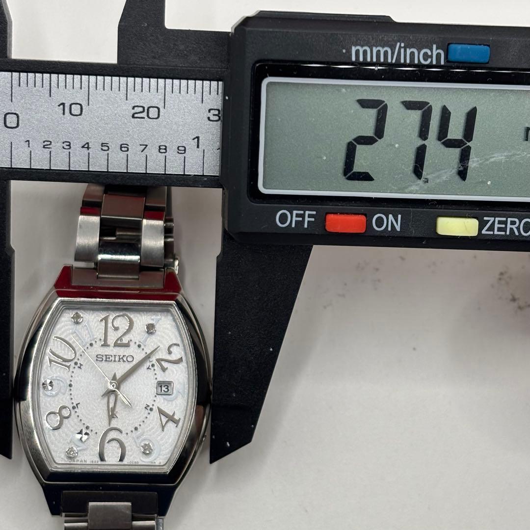 稼働品☆電波ソーラー☆箱付　SEIKOセイコールキア　トノー型　レディース腕時計