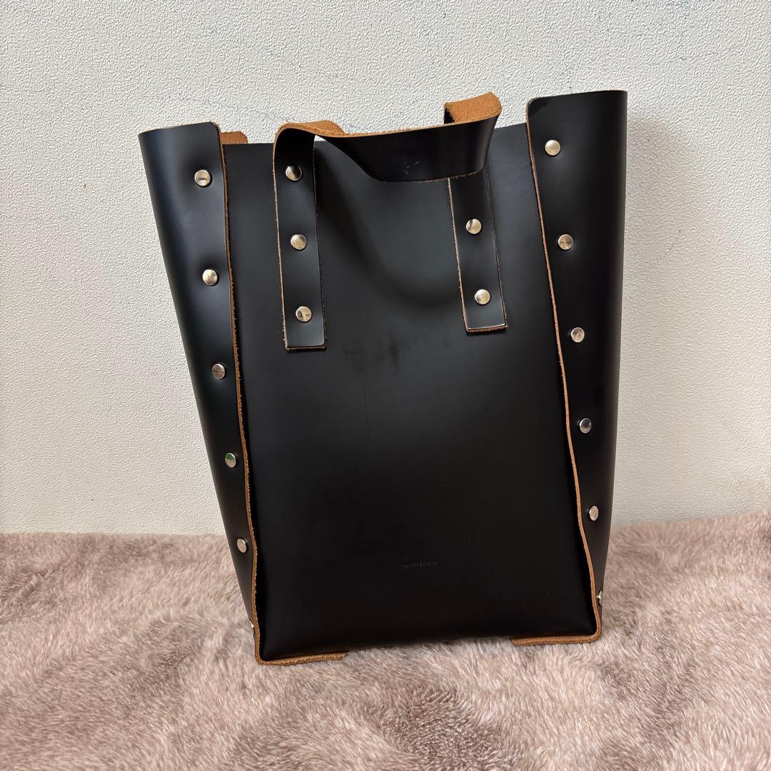 Hender Scheme M スタッズ付きブラックレザートートバッグ