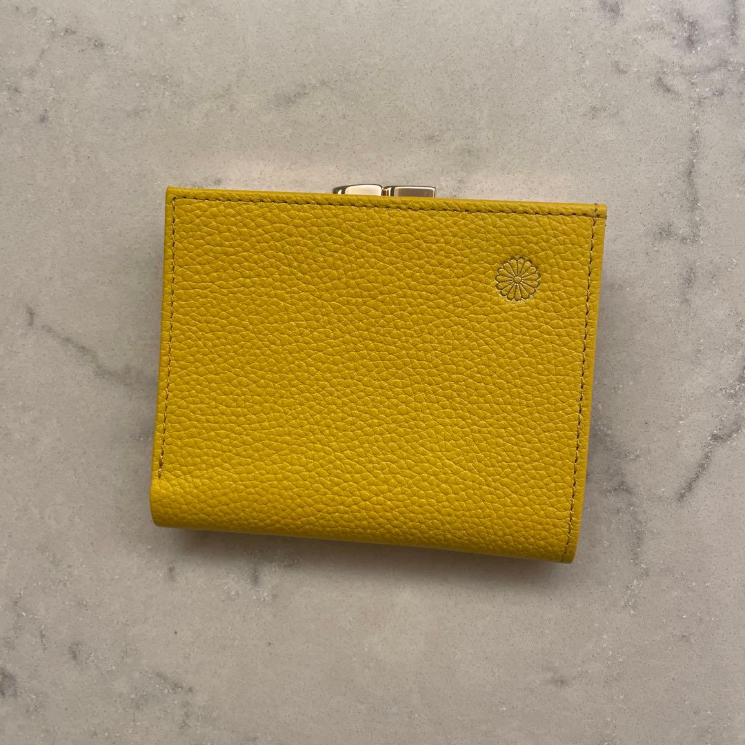 新品　皇居財布　二つ折り　ガマ口付　イエロー　(今年最後の品)